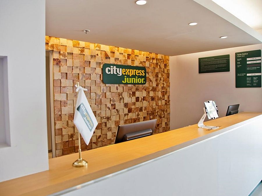 City Express Junior By Marriott Merida Altabrisa Exterior photo